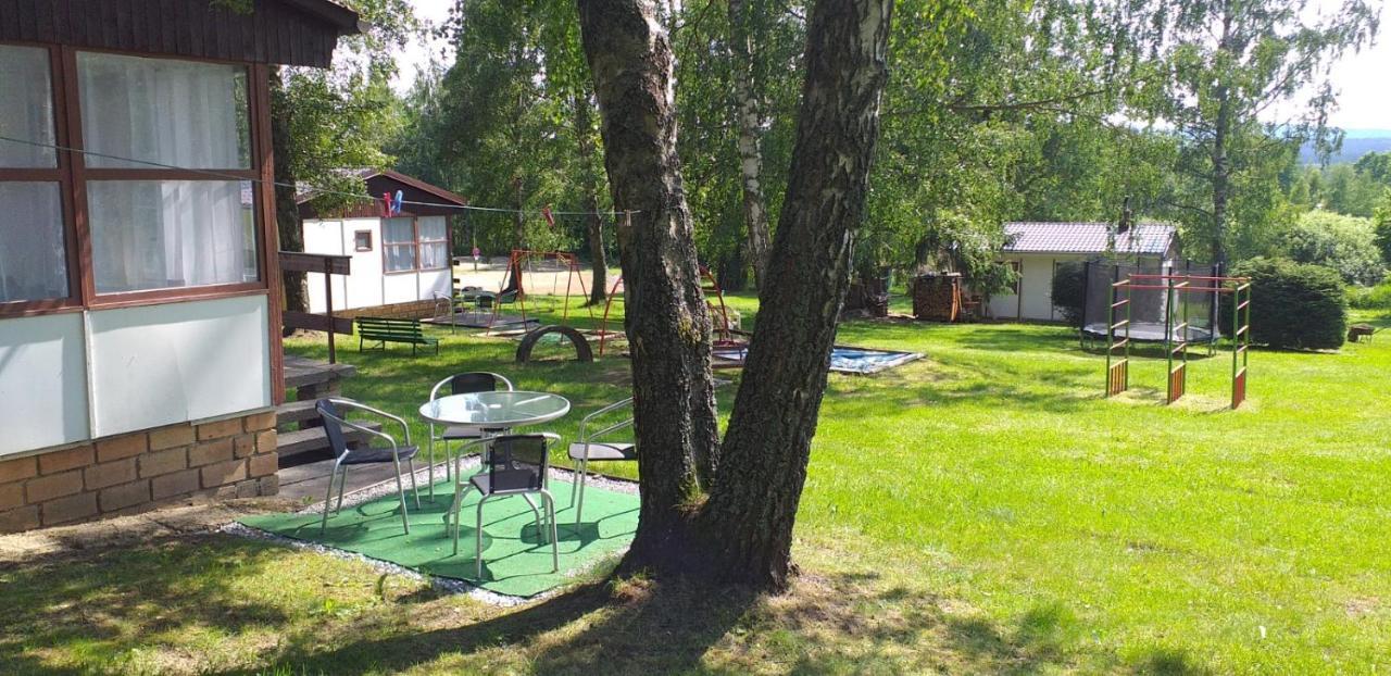 Retro Chatky Hurka Lipno Horní Planá エクステリア 写真